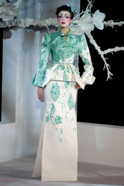 Look 7